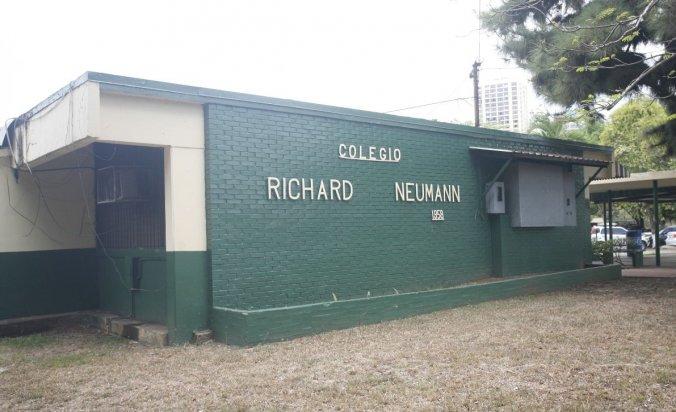 Colegio Richard Neumann inicia matrículas este lunes  Critica