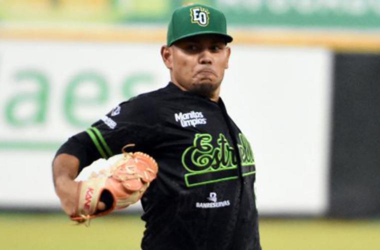 El panameño Andy Otero volverá a reforzar a Estrellas Orientales en el  torneo dominicano