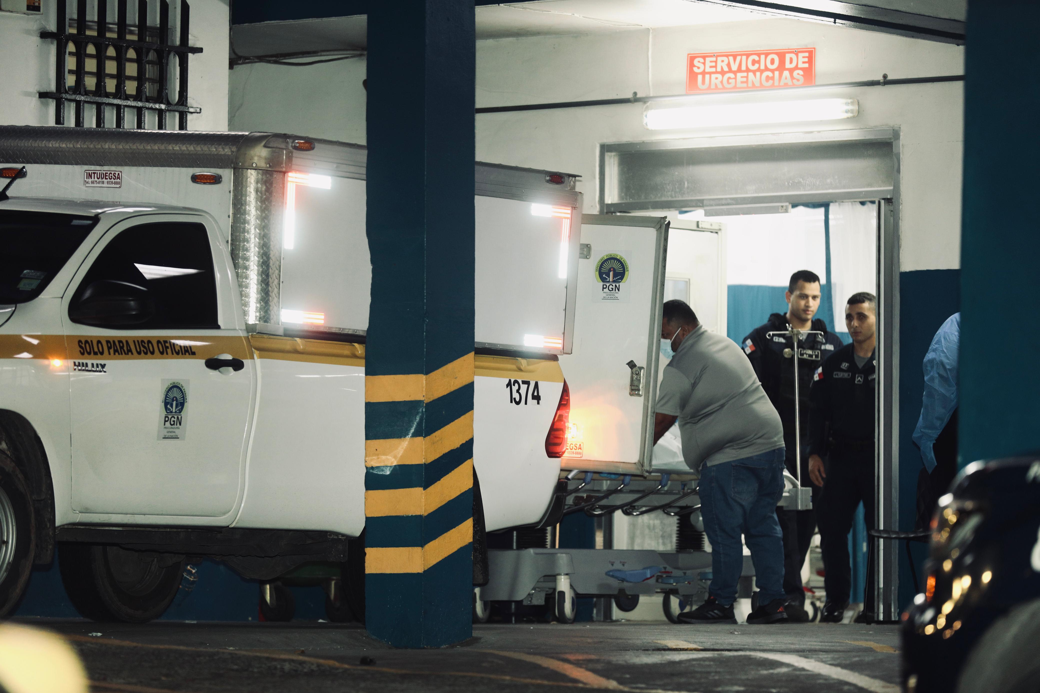 El hombre fue llevado a la Policlínica Manuel María Valdés. Foto: Alexander Santamaría 