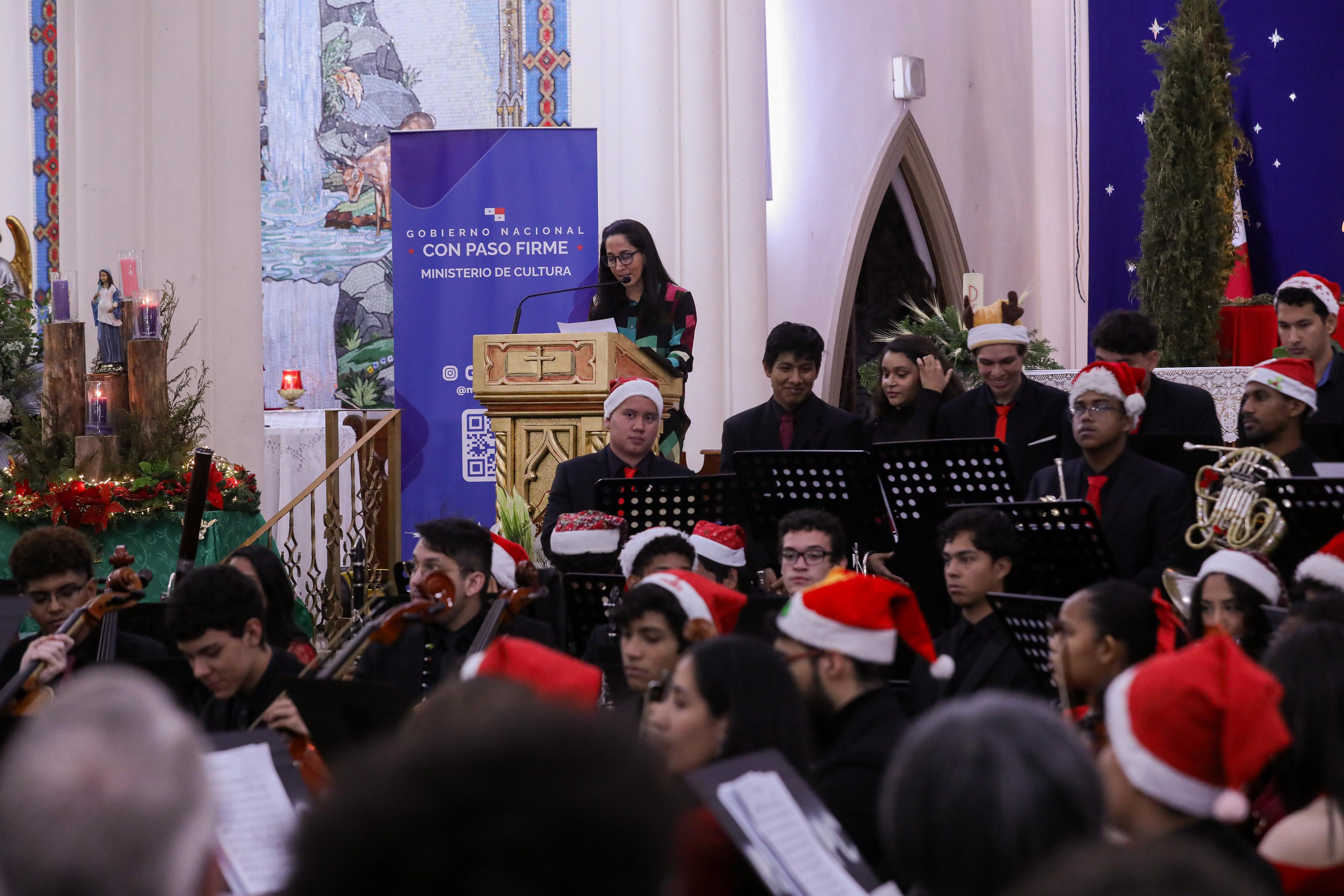 La Parroquia Nuestra Señora del Carmen fue el escenario de un espectacular concierto navideño. Foto: Cortesía