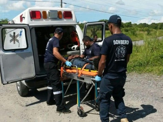 El hombre recibió las primeras atenciones por personal paramédico de los bomberos.  (Foto:Ilustrativa)