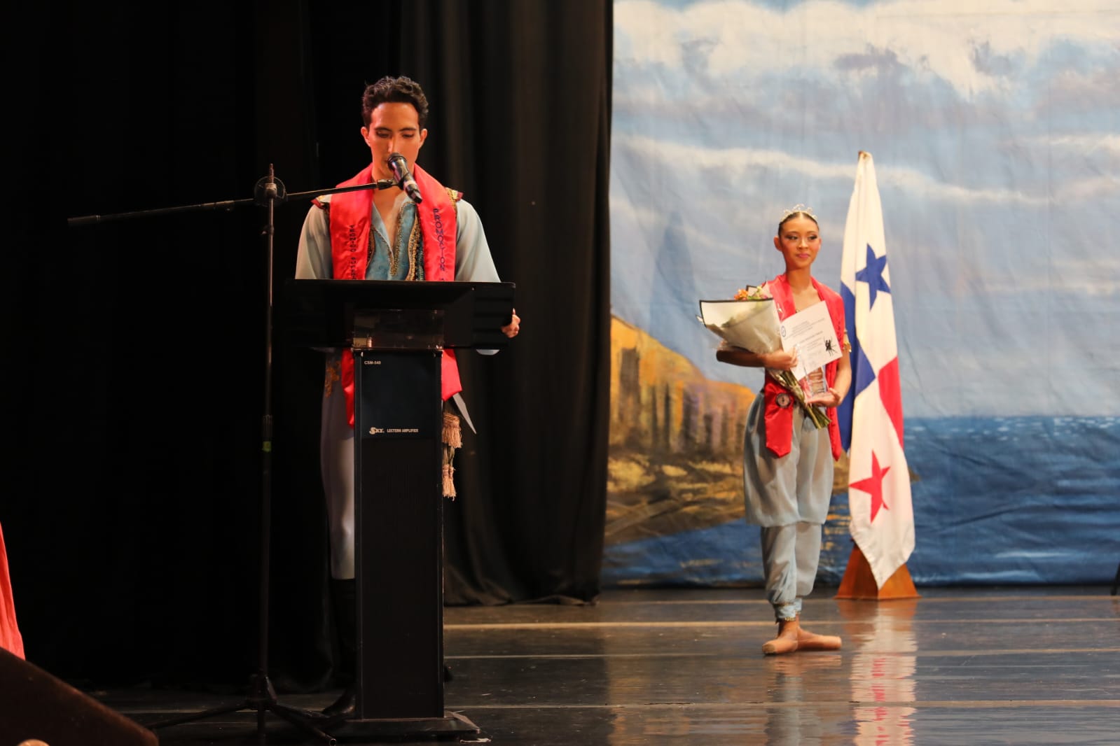 La velada contó con la presencia de destacados referentes de la danza en Panamá. Foto: Cortesía