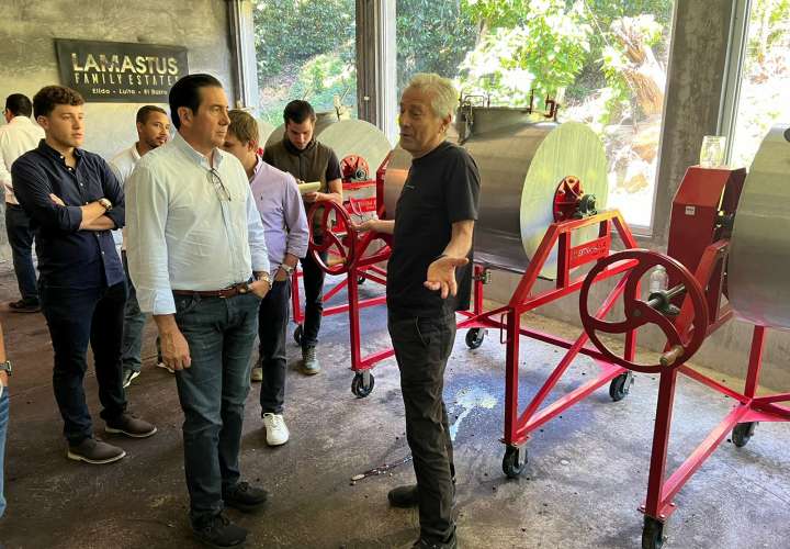 Martín Torrijos se reunió con productores en Chiriquí. 