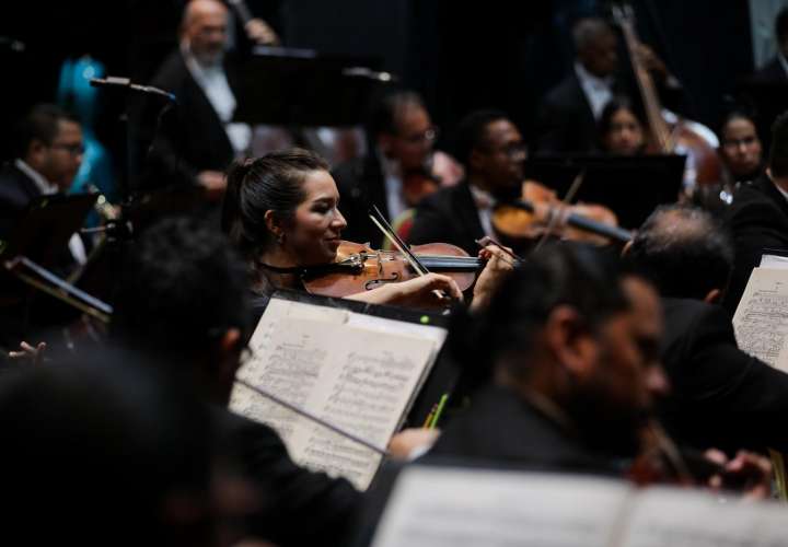 Orquesta Sinfónica Nacional celebró 83 años con un concierto. Foto: Cortesía