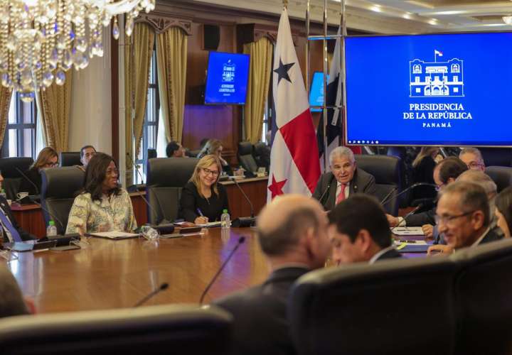 Primer Consejo de Gabinete del presidente José Raúl Mulino
