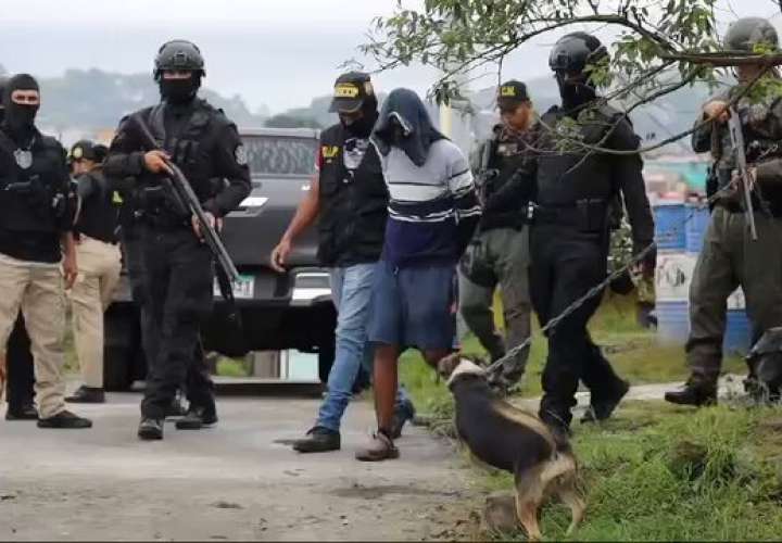 Uno de los aprehendidos en la operación 