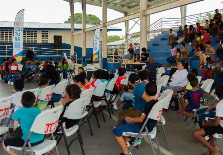 Se dio inicio a la segunda temporada de “Cine Cultura en tu Comunidad. Foto: Cortesía