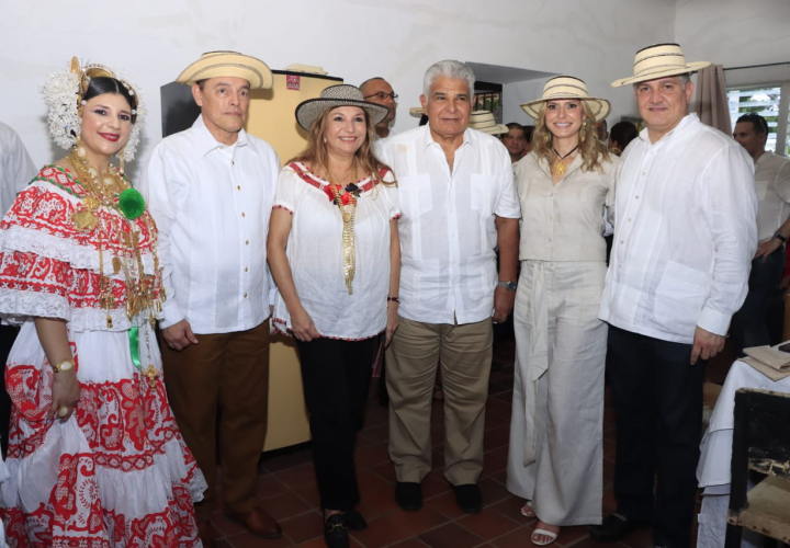 Mulino visita Guararé para celebrar el Festival de la Mejorana