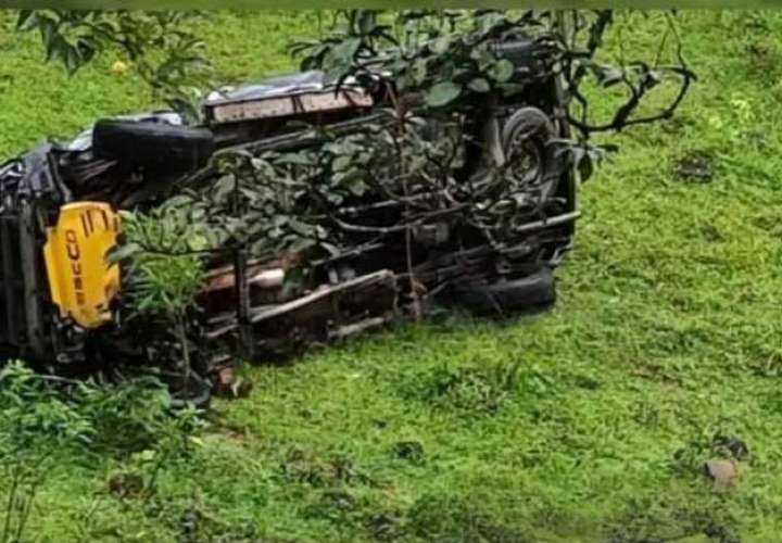 Vuelco mortal en sector de Loma Grande.