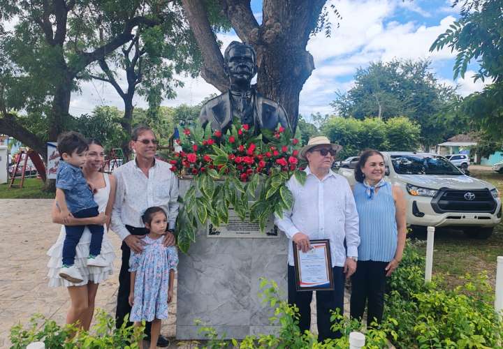 Busto del Dr. Belisario Porras Barahona en El Sesteadero 