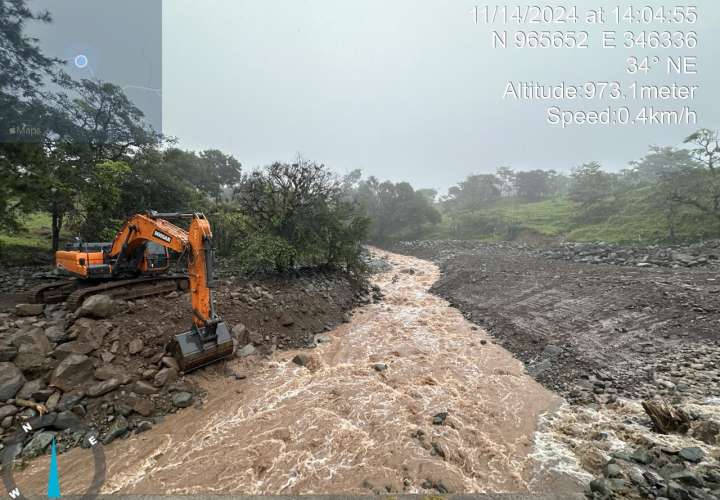 Lluvias dejan 14 puntos críticos y vías incomunicadas en Chiriquí 