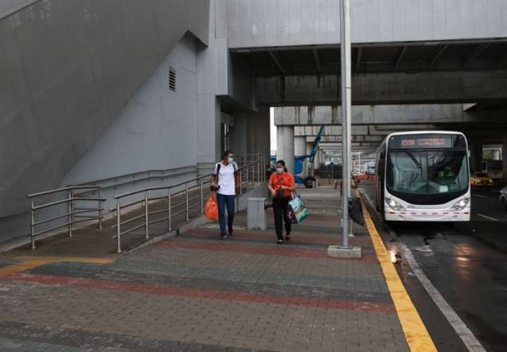 Lo que se busca es brindar un mejor aspecto físico para permitir que los usuarios puedan acceder cómodamente en las instalaciones del Metro.