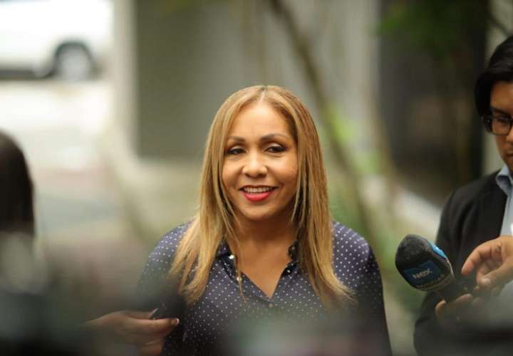 Diputada Yanibel Ábrego