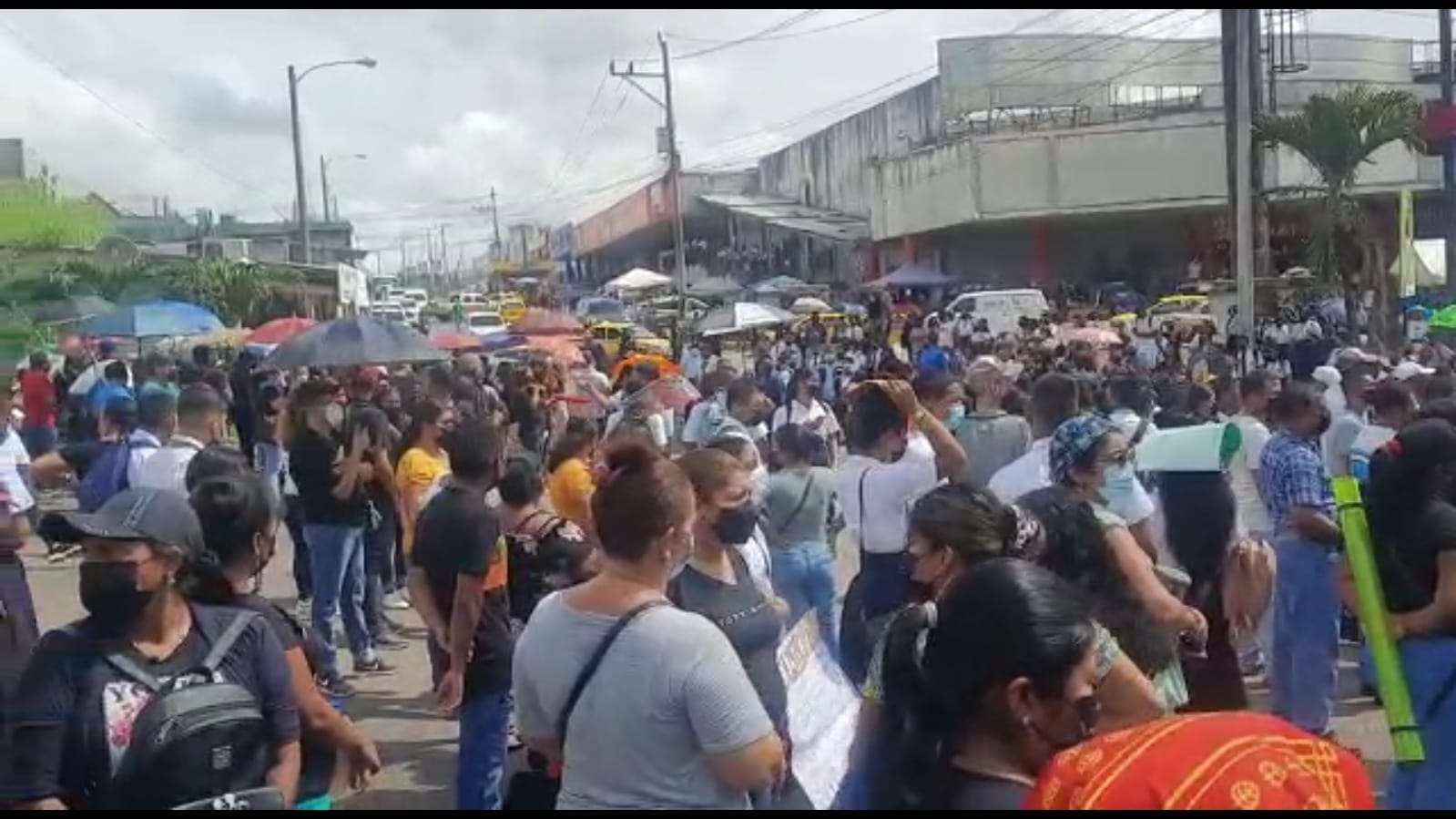 Piden mejoras para el plantel escolar. Afirman que el MEDUCA no responde a sus necesidades.