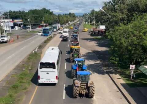 Caravana en Santiago, Veraguas.