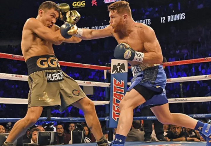 Golovkin (izq.) y Álvarez. Foto: AP