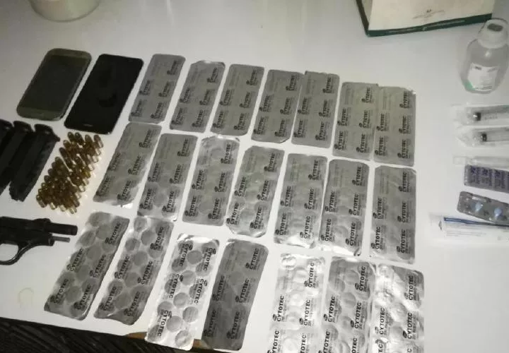 Evidencias confiscadas en los allanamientos. Foto Cortesía