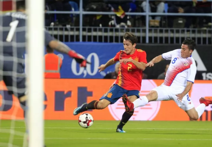 El contrato de Odriozola es por seis temporadas aún depende de los resultados de las pruebas médicas que le sean realizadas al defensor de 22 años. Foto AP