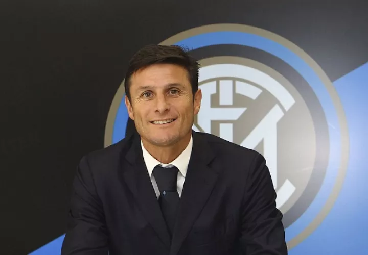 Javier Zanetii jugó con el Inter y fue campeón de la Champions League./@Inter