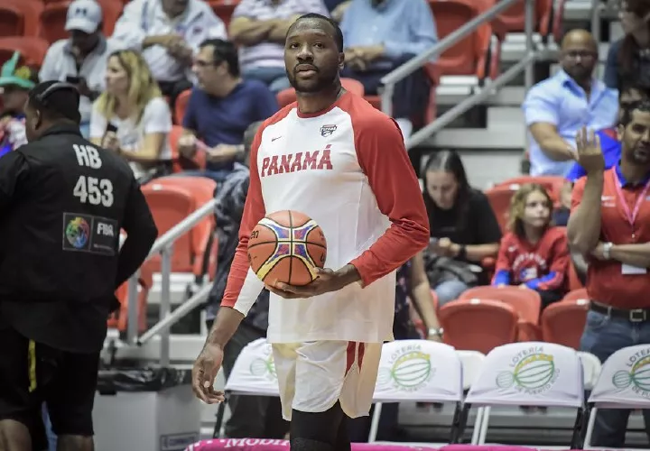 Carter es una amenaza en ambos lados del tabloncillo. Es letal en pick and roll, tiene buena muñeca para disparar a distancia y resuelve en la defensa con su fuerza. Foto: Fiba.com