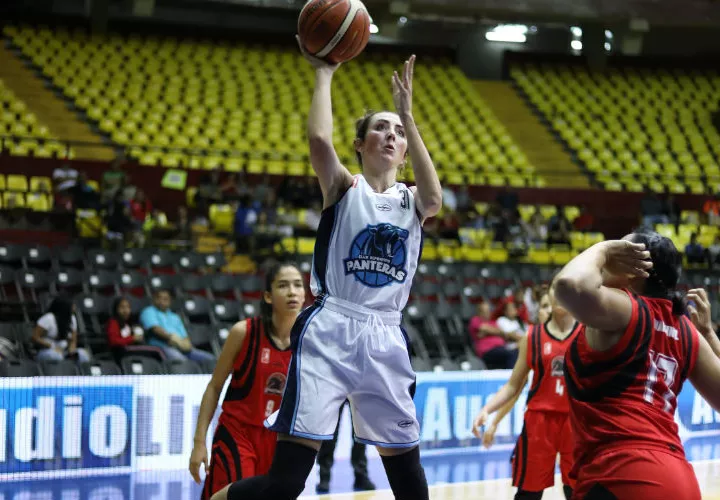 El equipo de las Panteras logró un triunfo contundente para clasificar a la final. Foto: Cortesía