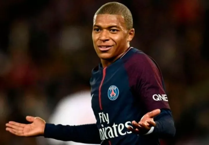 Mbappé, de 20 años de edad, sucede al centrocampista del Chelsea N&#039;Golo Kanté. Foto: AP