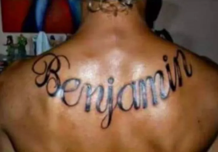 El hombre se tatuó el nombre de su bebé, sin imaginarse la terrible verdad.