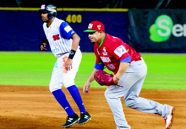 El Nacional de Béisbol Mayor 2020 se realizará en los estadios Roberto Hernández de Las Tablas y Remón Cantera de Aguadulce. Foto: Archivo