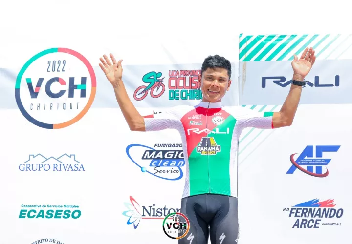 El costarricense Sergio Arias es el nuevo líder general individual de la Vuelta Internacional a Chiriquí. Foto: Fepaci