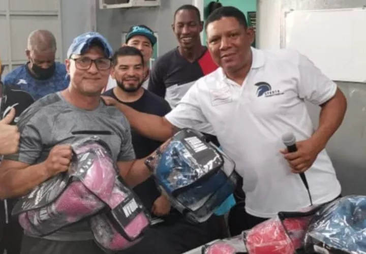 La actividad se llevó a cabo en el gimnasio Pedro ‘El Rockero’ Alcázar de Curundú. Foto: Cortesía