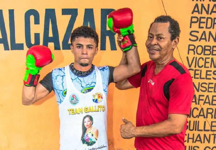 Ronal &#039;El Gallito&#039; Batista (izq.) junto a su entrenador Rigoberto Garibaldi. Foto: Cortesía