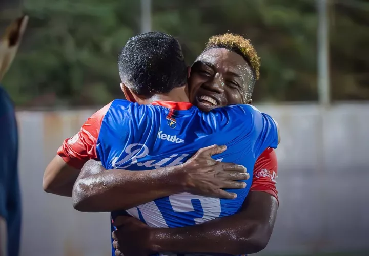 Festejo del gol de Samir Díaz. /Foto: LPF