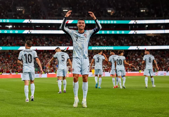 Cristiano Ronaldo, leyenda del fútbol mundial. Foto: EFE