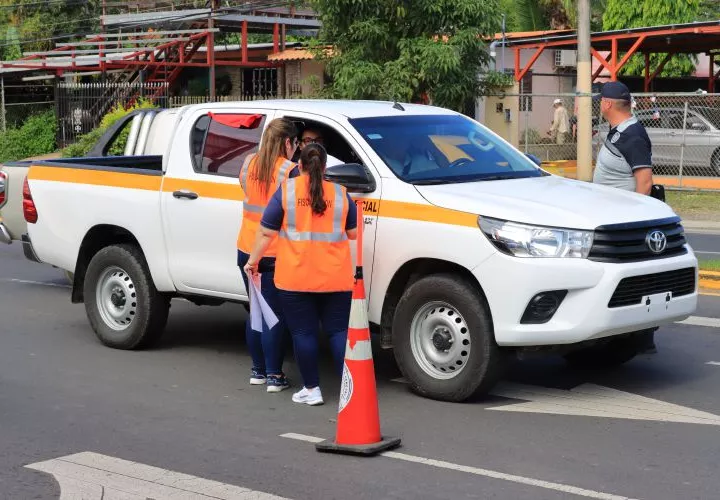 Personal de la Contraloría detectó 153 irregularidades en los autos de Estado.