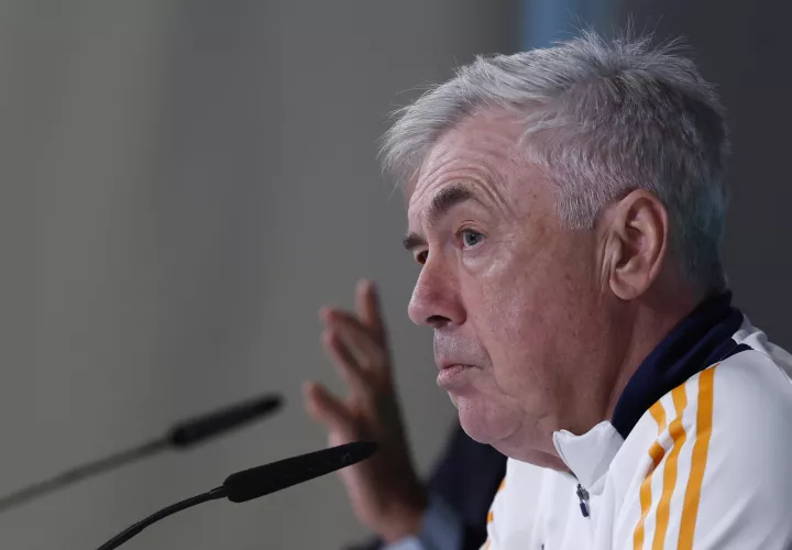 El técnico del Real Madrid, Carlo Ancelotti, durante la rueda de prensa. Foto: EFE