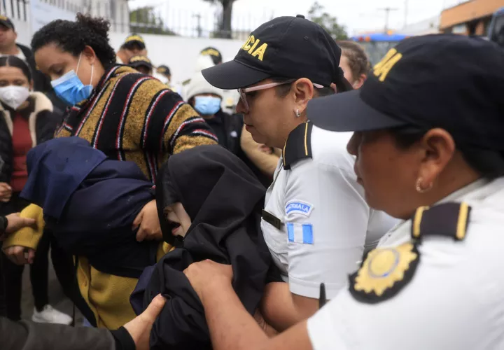 154 menores, Guatemala, secta, abusos, adolescentes, bebés, rescatados