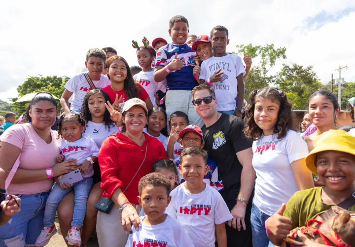 Fiesta de Reyes, Alcaldía de Panamá, 10 mil niños, regalos, diversión 